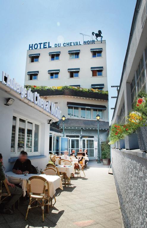 Le Cheval Noir Hotel Paris Pantin Exterior foto